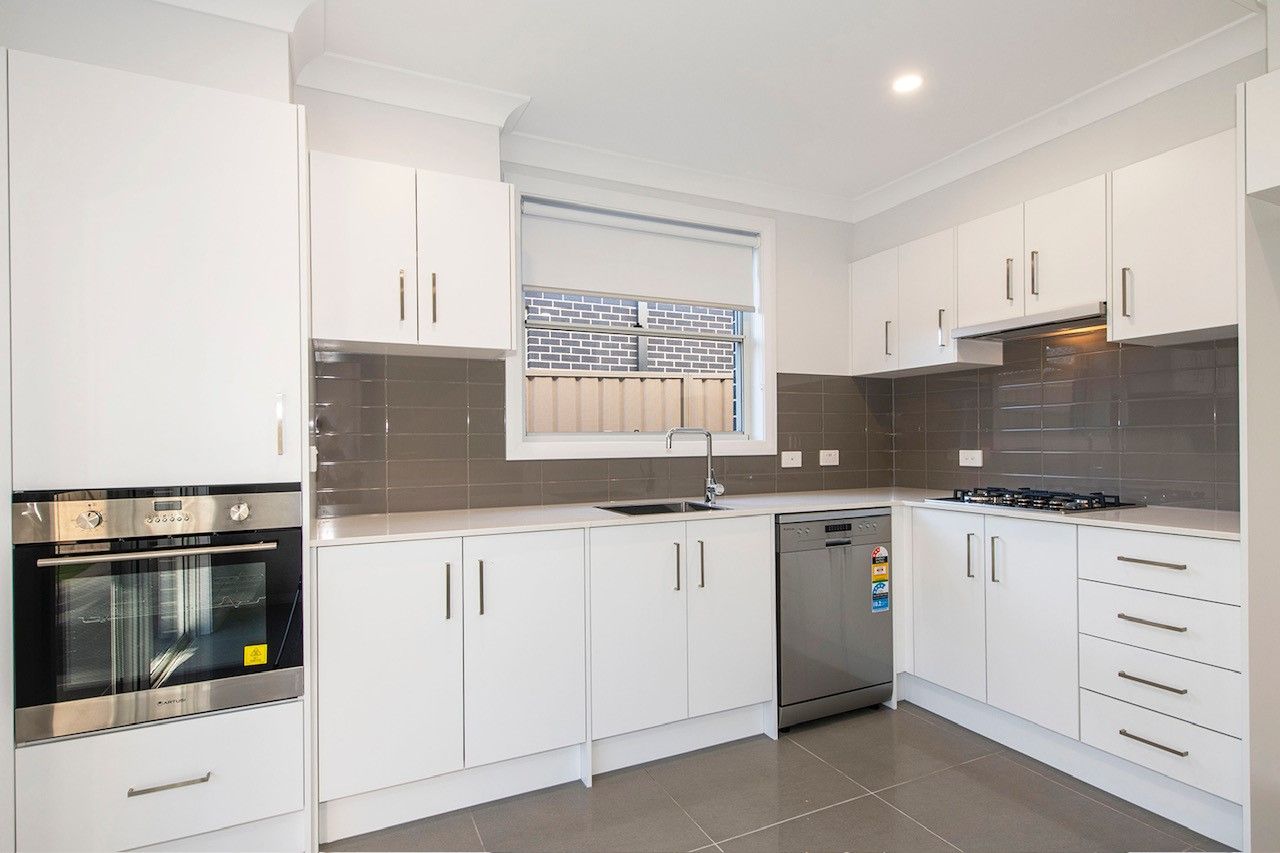 thumbnail 291 GWHwy Emu Plains 9a