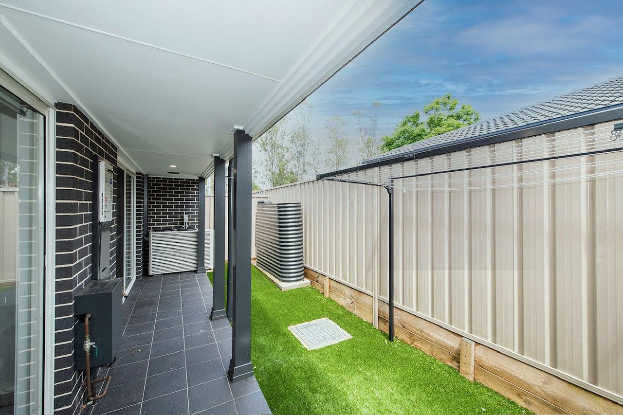 thumbnail 2.291 Great Western Hwy Emu Plains 6a