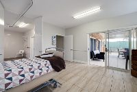 Warners Bay Aruma STA 17