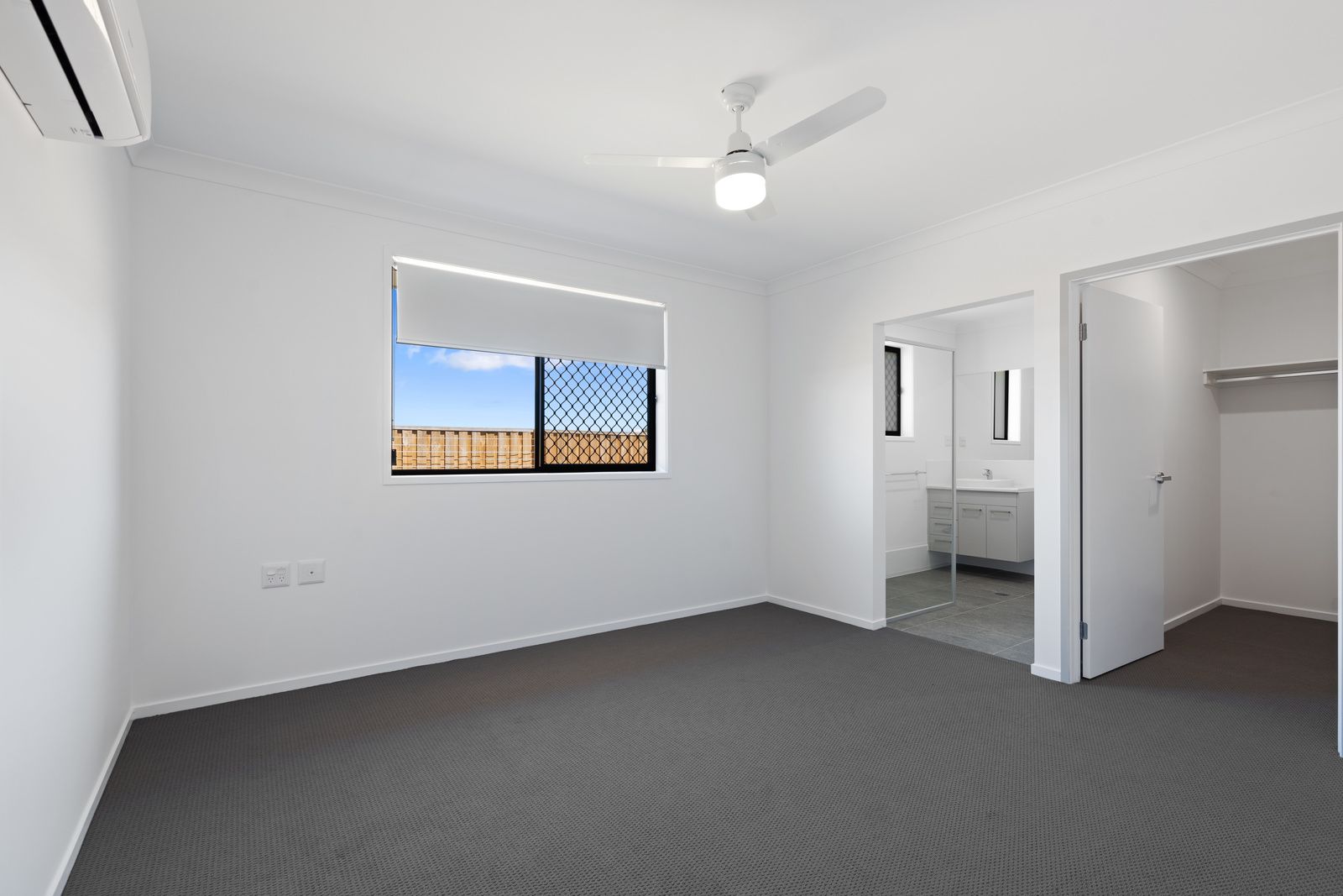 006 Open2view_ID907284-26_Edinburgh_Crs__Gleneagle