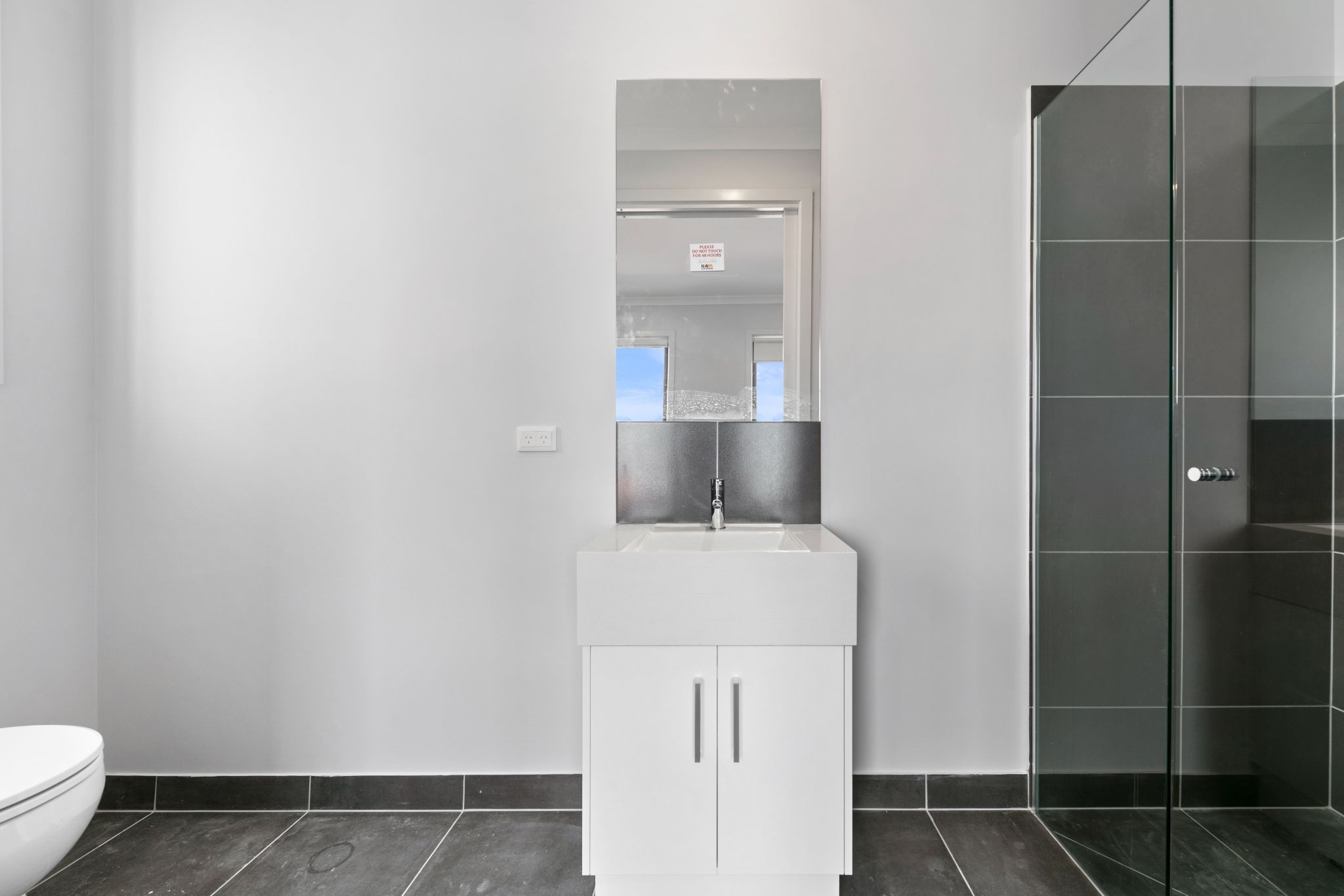 60 Marriott Bvd  Weir Views VIC (8)