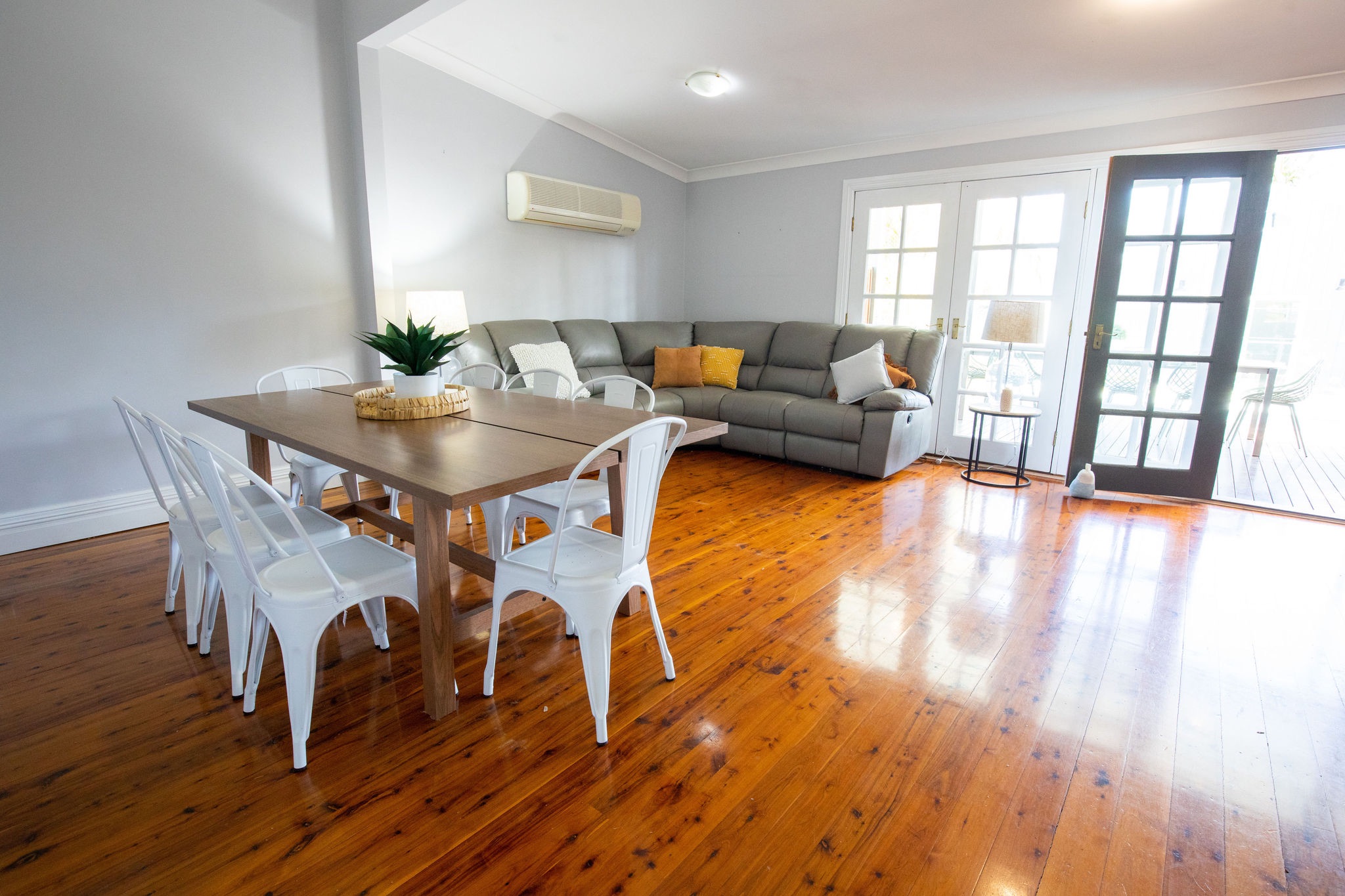 938D16F2 AF5D-463C-B862-0FE038568223