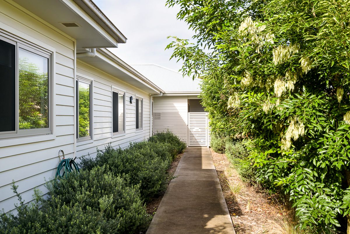 03 SILL039_LR_holmesville_oudoor