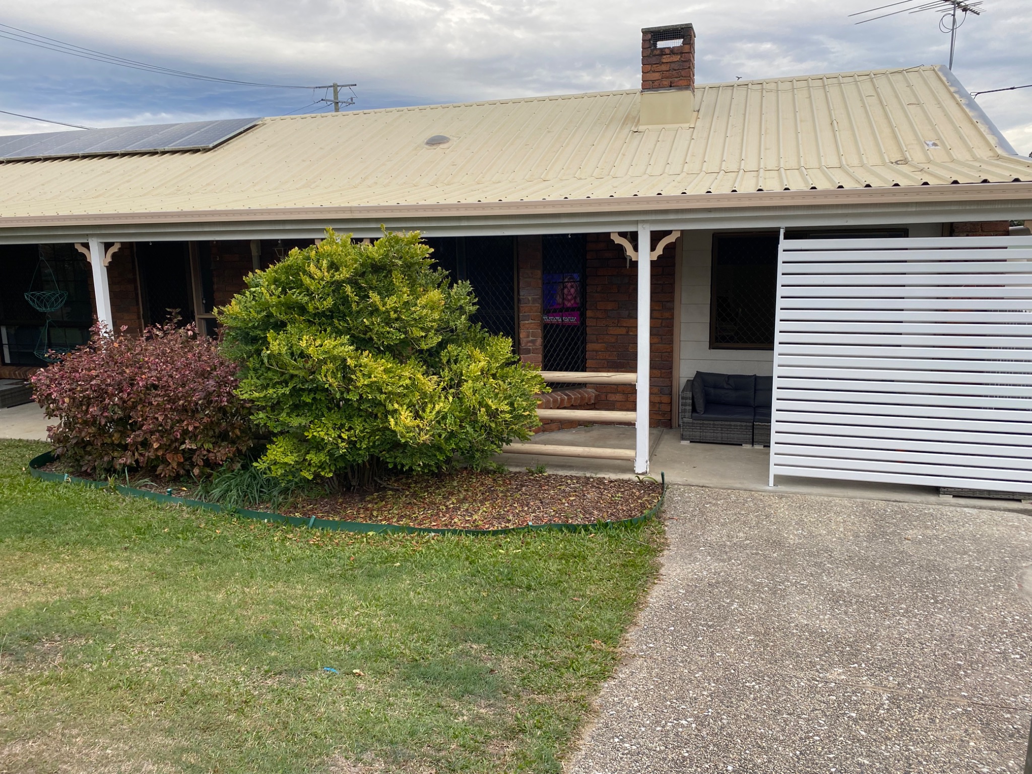 A098D8FB 5889-4E2B-8228-3F8C8476A55C