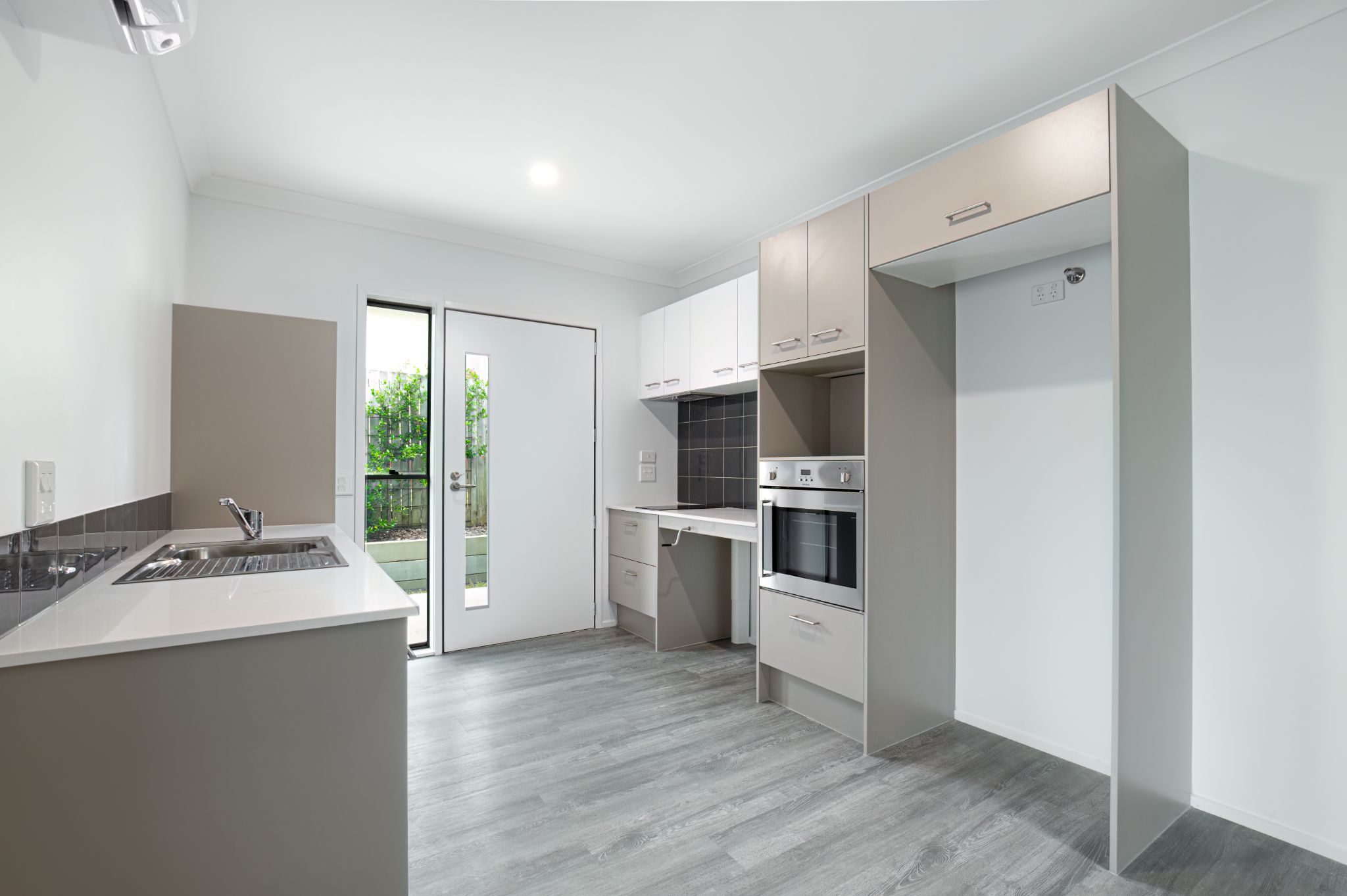 17A Boundary St Beaudesert Interiors HR 3-1-1