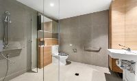ovation bathroom_1