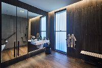 CCP 0001_4b&2b_Bathroom_025_small