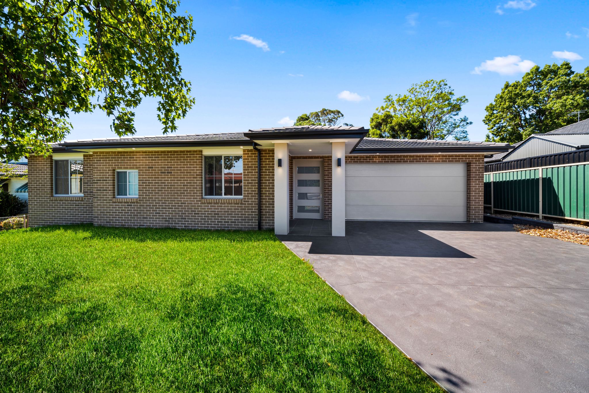 124 O'SullivanRoad_Front_1