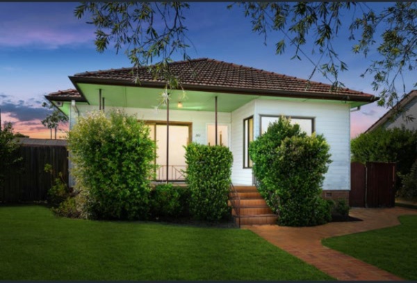 34224B78 AC7C-4FD9-830C-98EF8641F30D