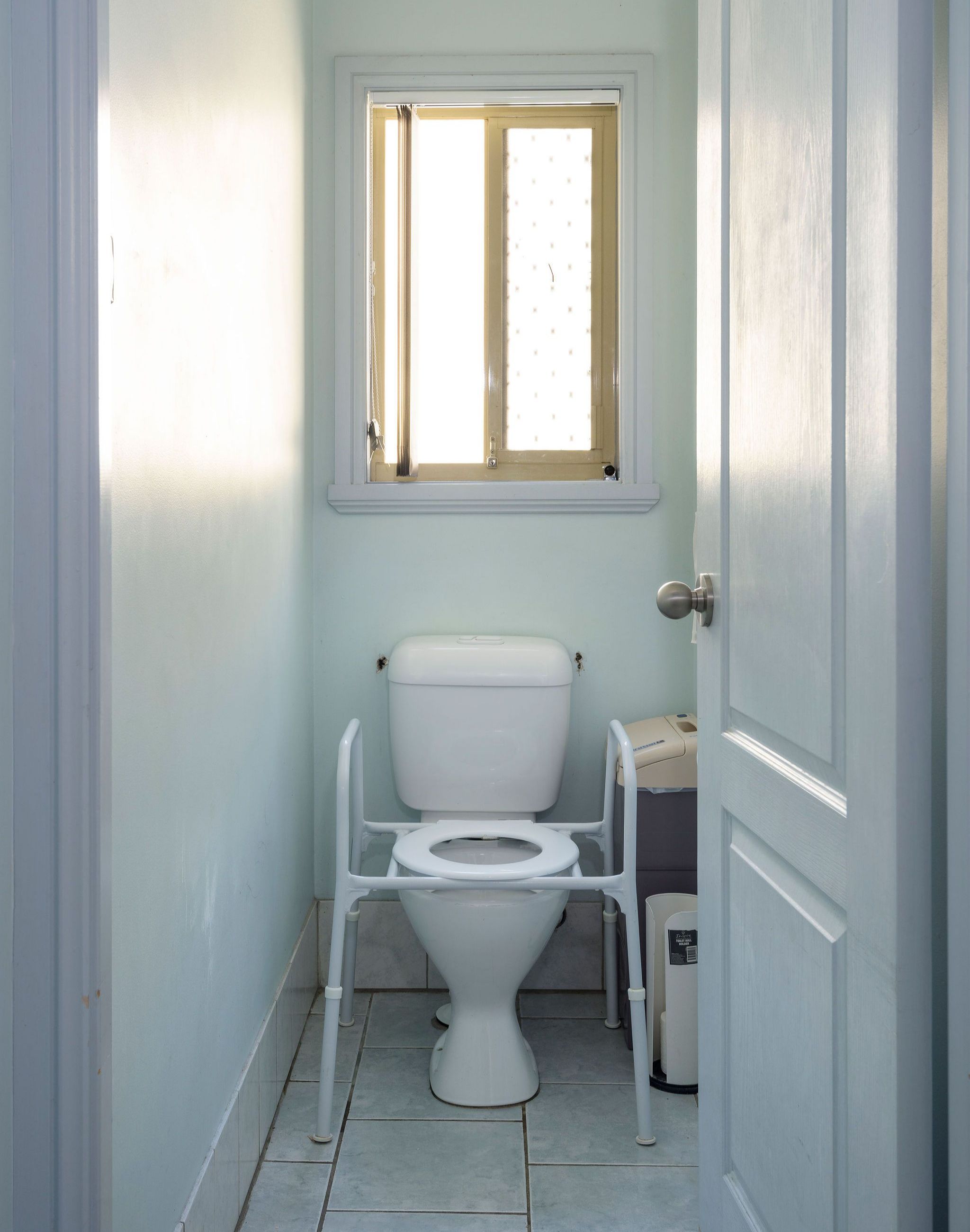 SIL014 LR-mcneil-MAYFIELD-bath2