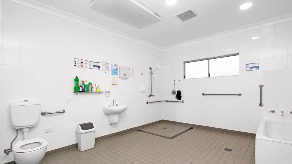 Cabramatta bathroom