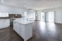 NSWORA G Kitchen w island NEW