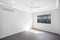 012 Open2view_ID811880-697A_Main_Road