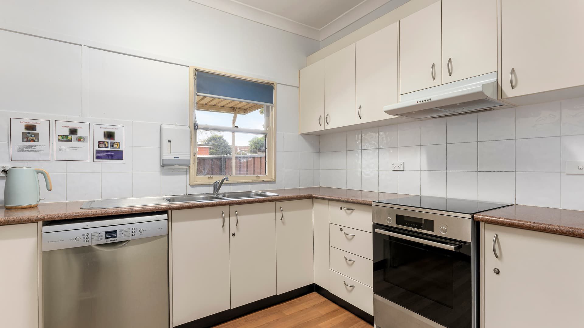 LWBV 496579_148_Caringbah_Road_041