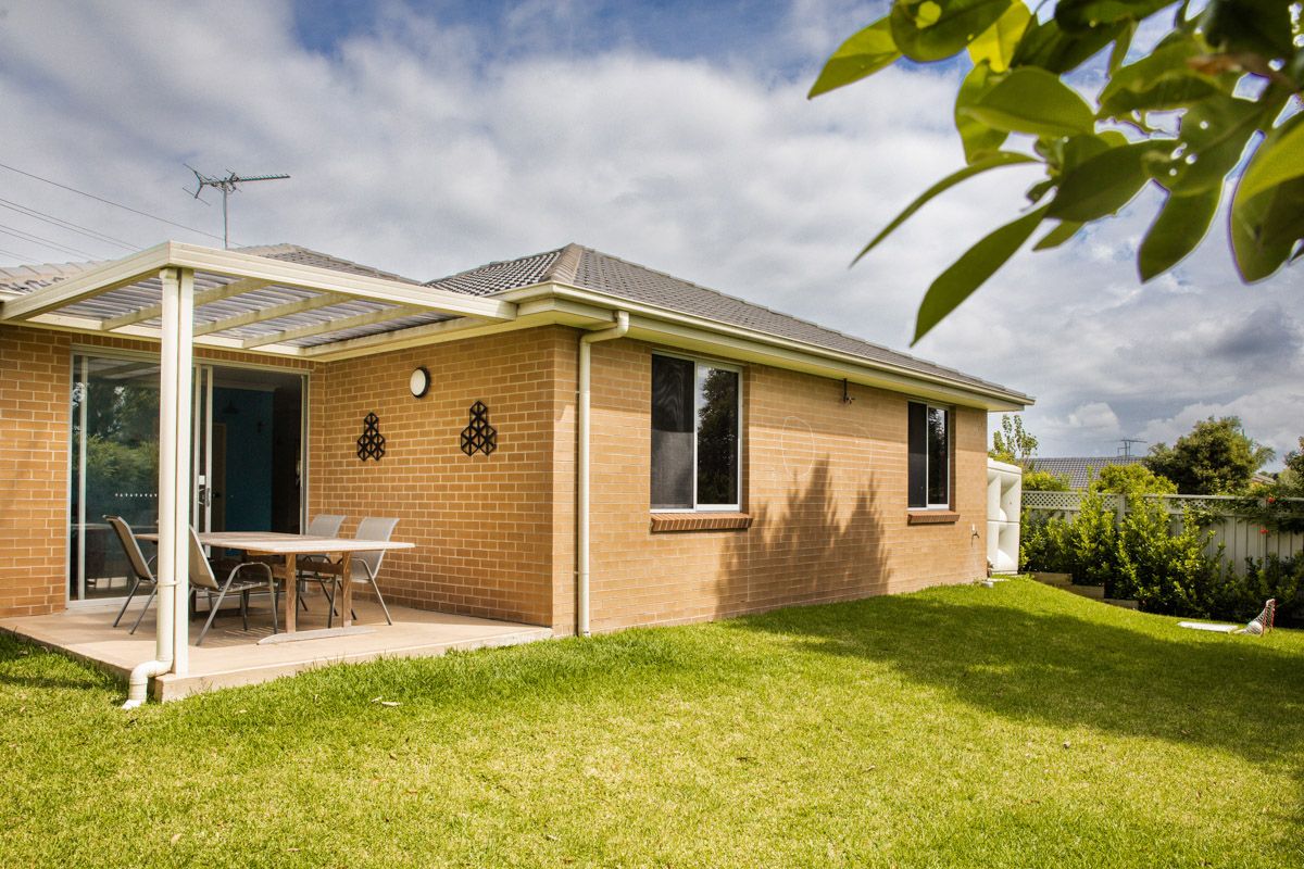 SIL009 Lurnea LR-Shared Outdoor Areas -4776