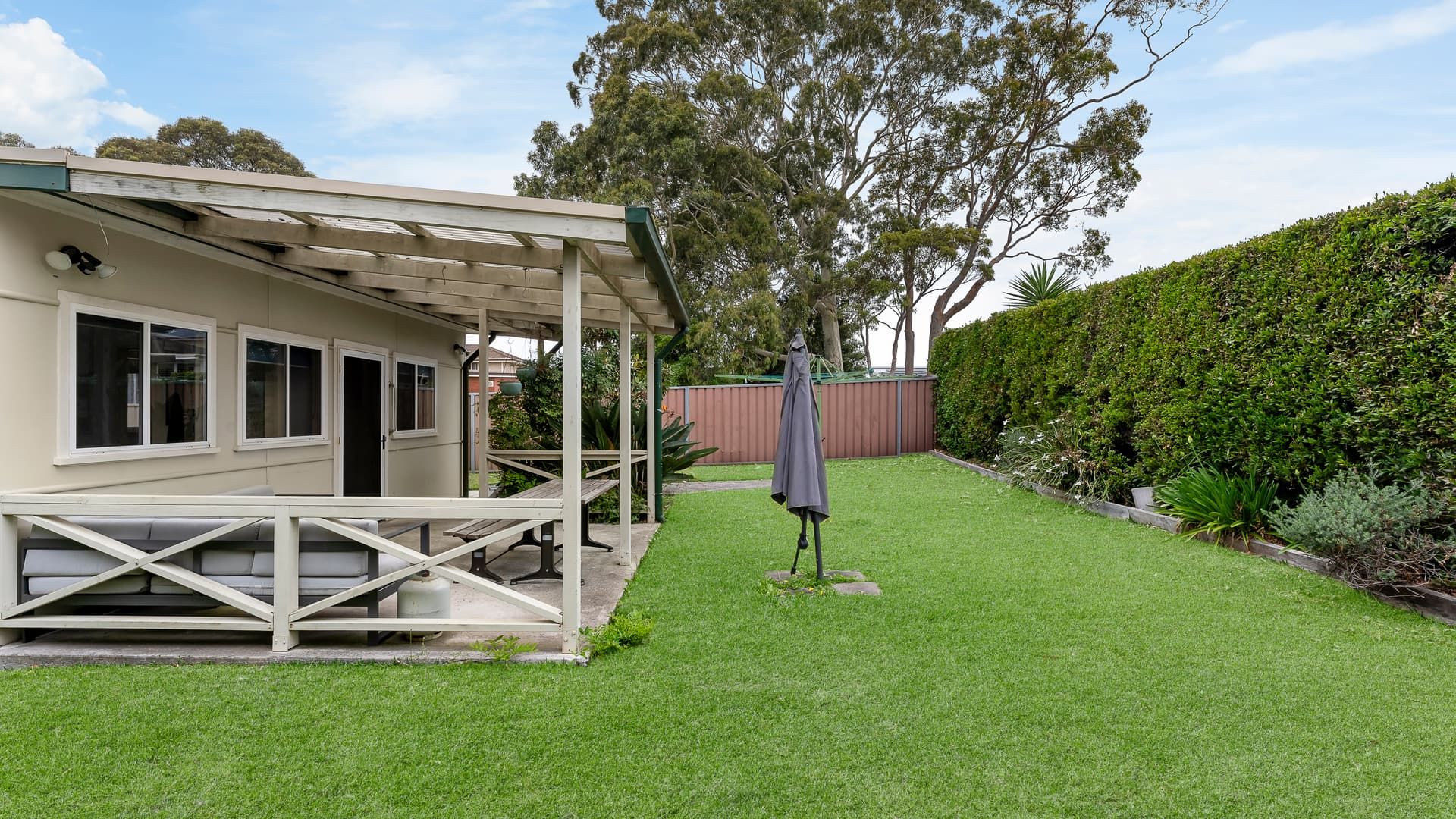 LWBV 496579_148_Caringbah_Road_081