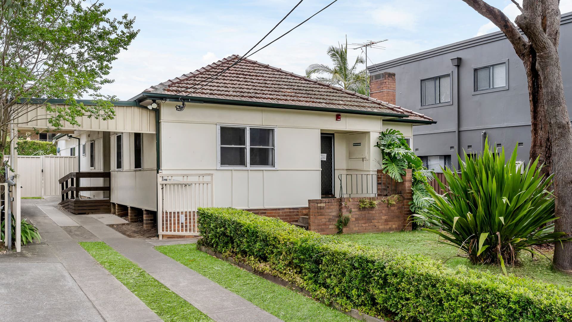 LWBV 496579_148_Caringbah_Road_106