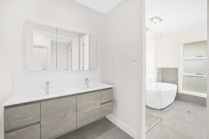 2016526660 5_1_201001_044425-w800-h533