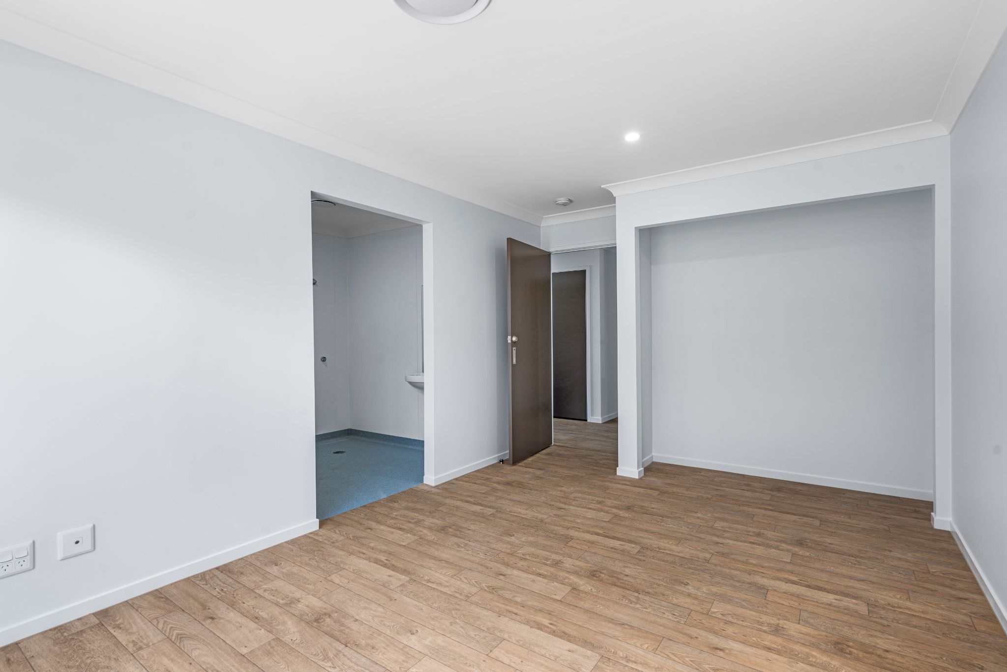 006 Open2view_ID905888-30_Cypress_Circuit__Fernvale