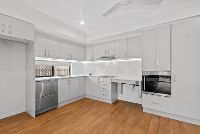 Loretta St 10   Kitchen