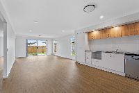 002 Open2view_ID912122-23_Latsky_Dr___Cotswold_Hills