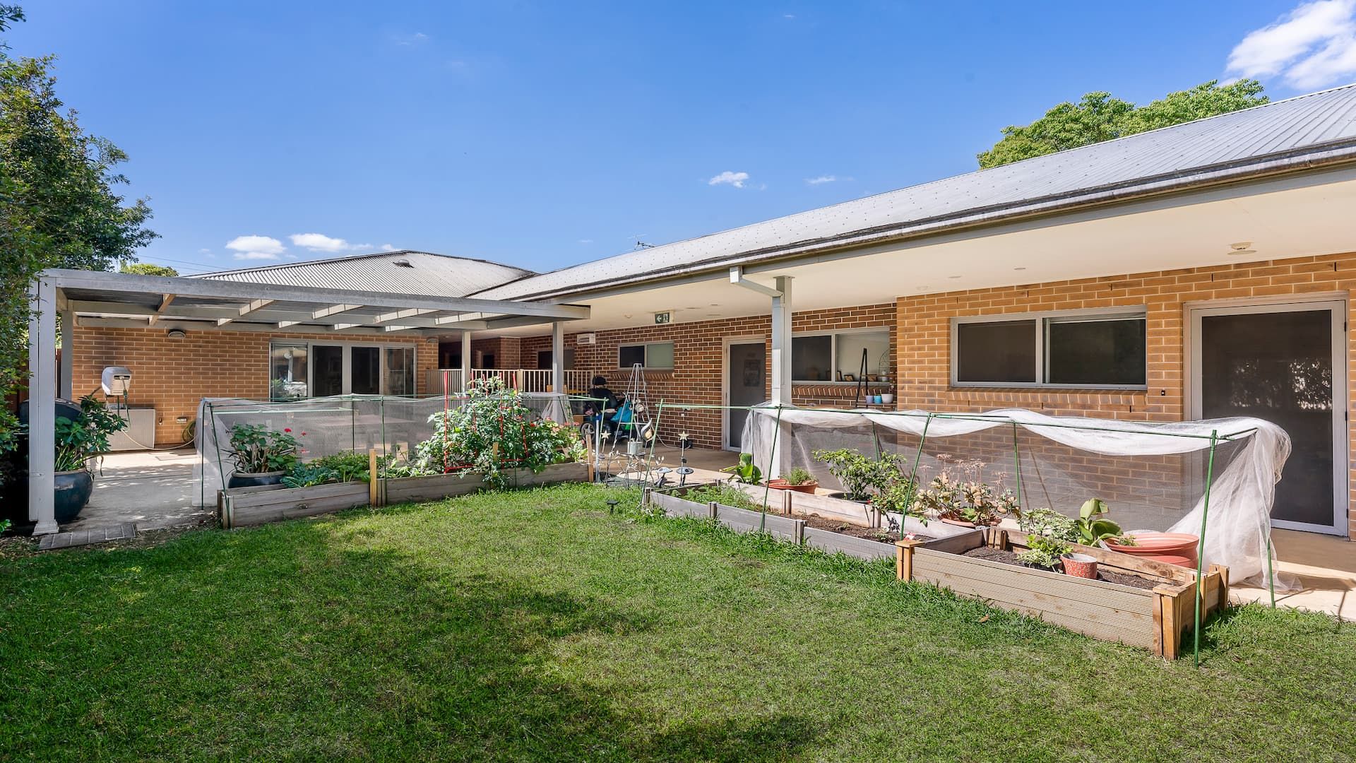 St Marys common area backyard