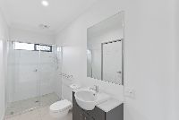 006 Open2view_ID782706-13a_Carron_Court