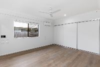 003 Open2view_ID782706-13a_Carron_Court