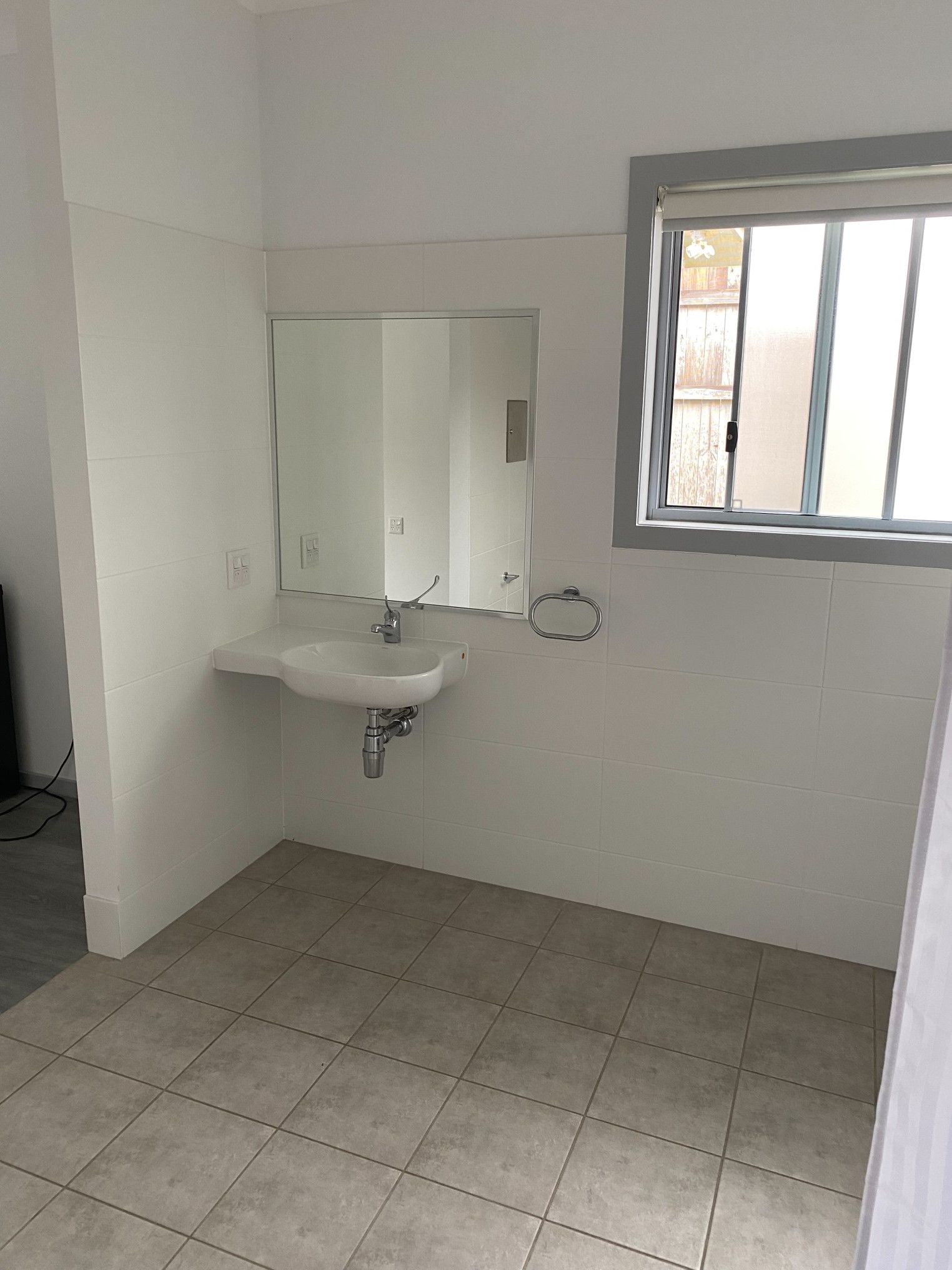 Bathroom  1524x2032) - 8 Scott Young Dr