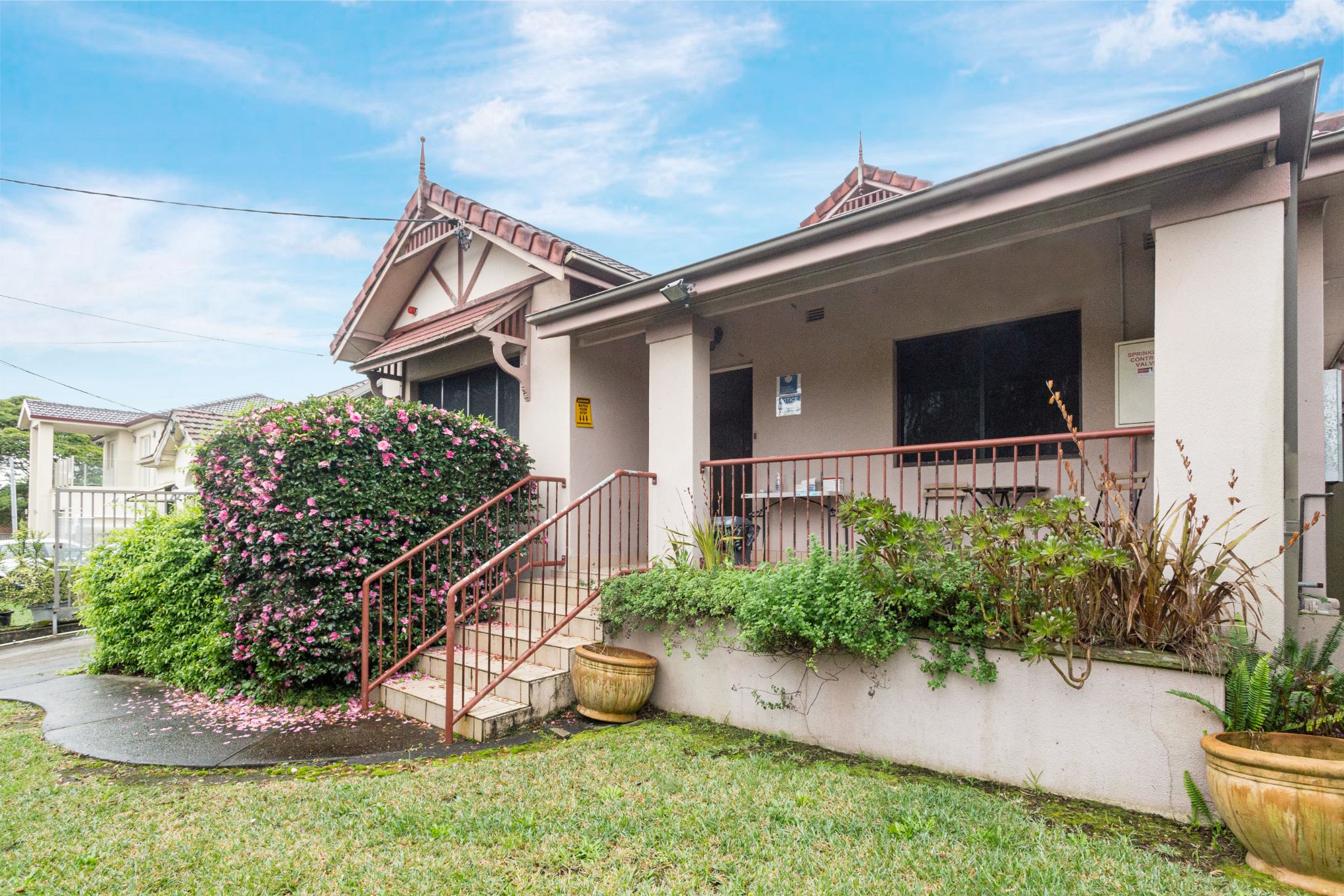 Bassett Street  Hurstville NSW, Australia_100_20220427_022