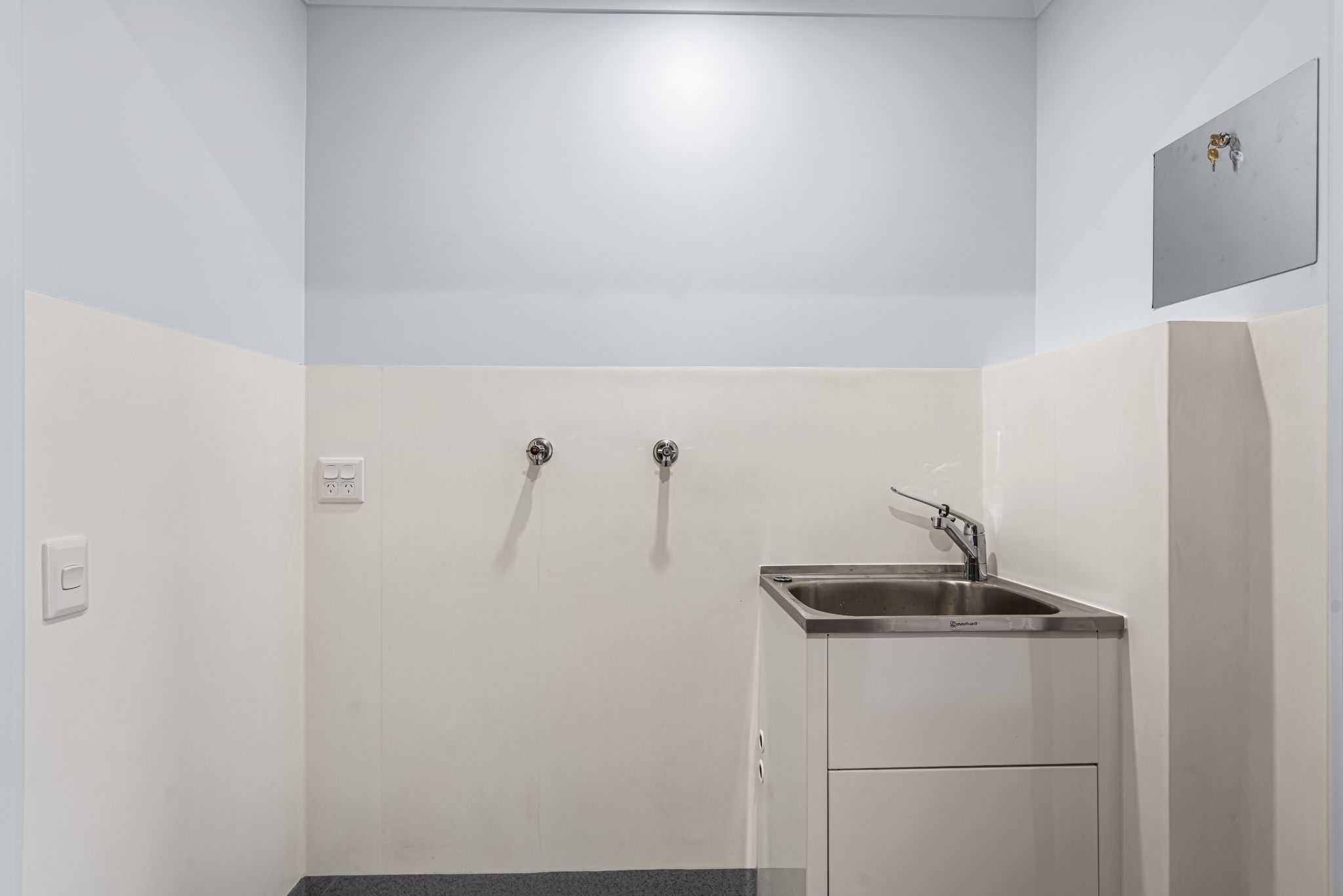 014 Open2view_ID905888-30_Cypress_Circuit__Fernvale