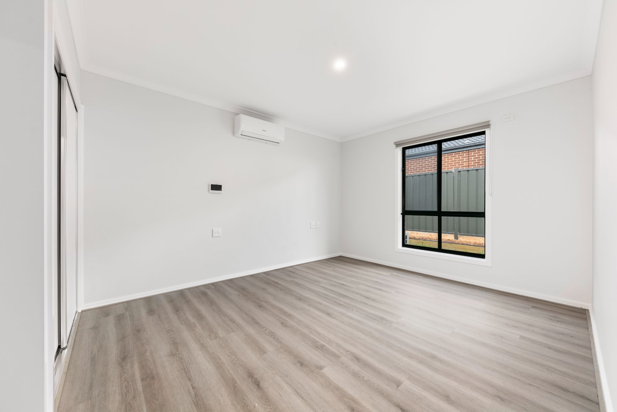 Grandvista Blvd Werribee  11)