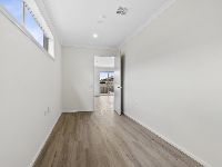 008 Open2view_ID884256-25_Nightmarch_Street