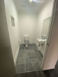 Beaming Rd   Powder Room