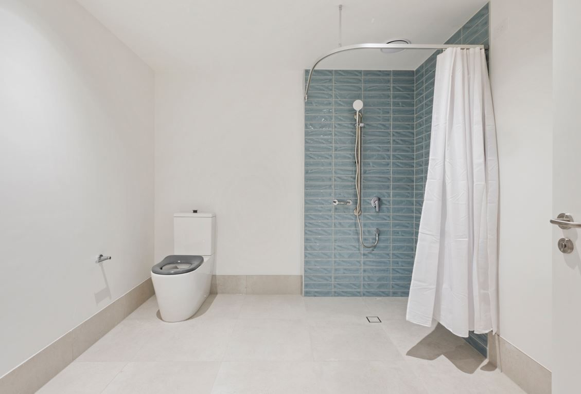 Service St Sunshine 7