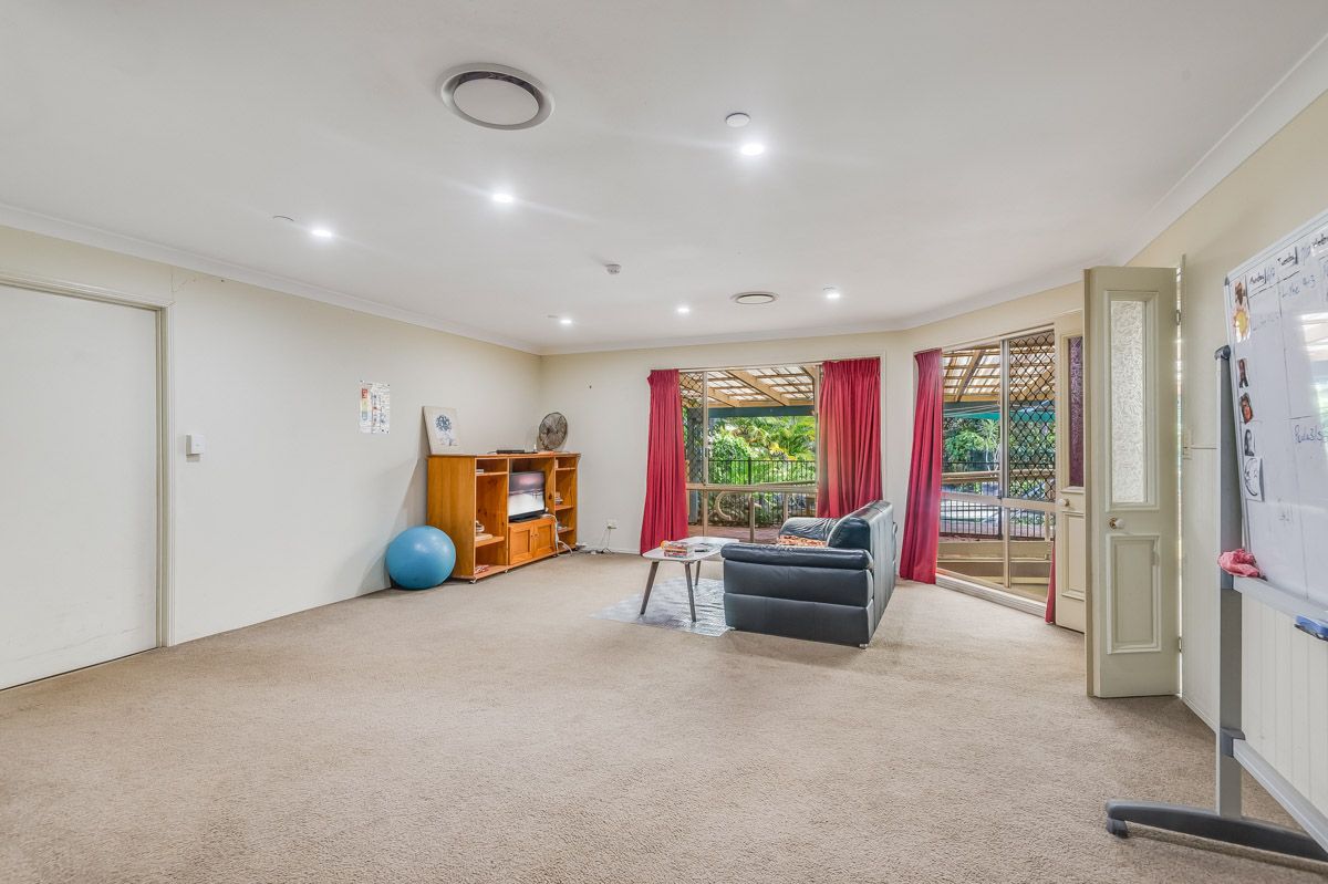 30 Parkes Lane 004 Web1200x800