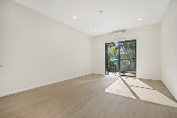 Upstairs Office   34 Boxgrove Ave, Wynnum 1