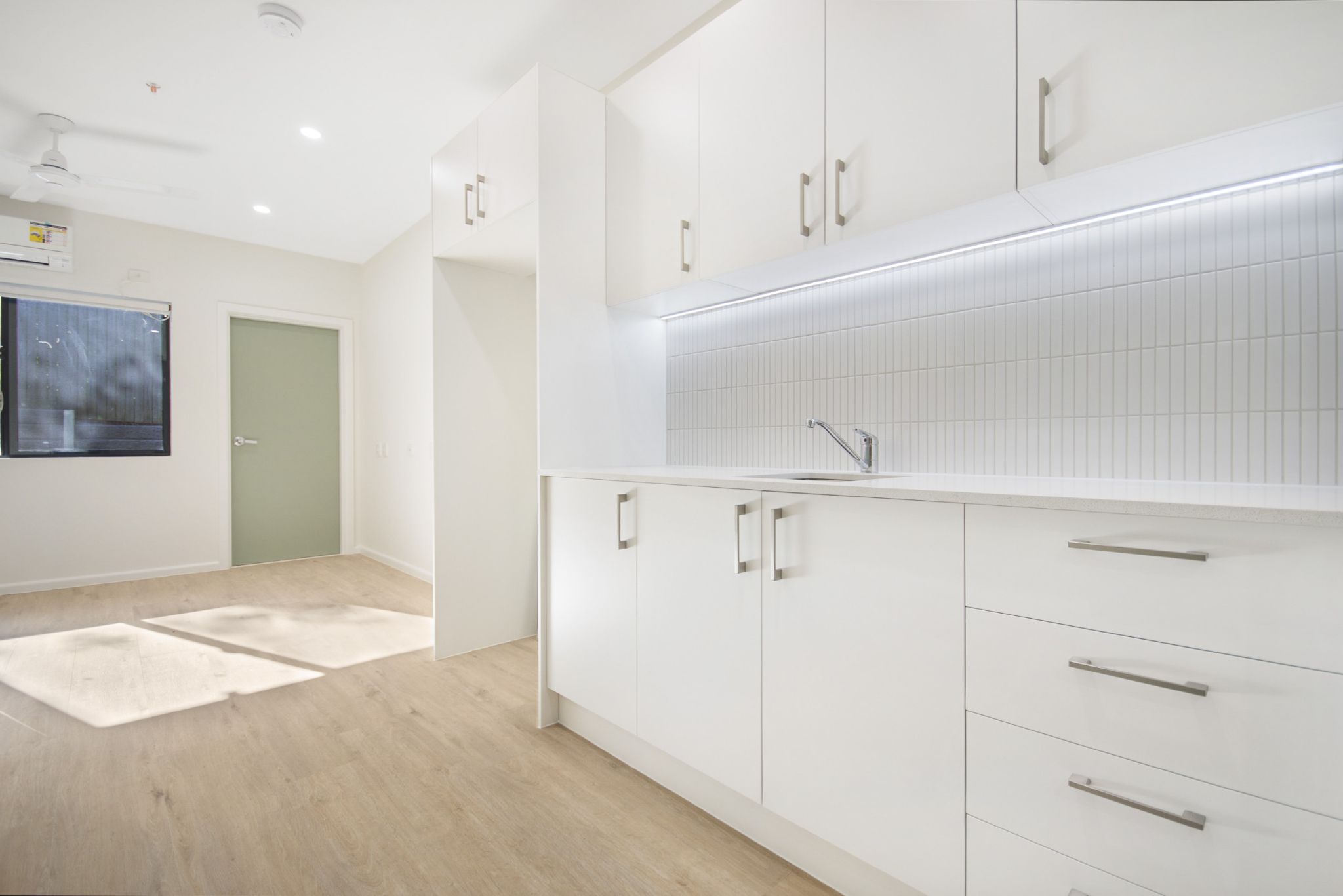 Downstairs Office   34 Boxgrove Ave, Wynnum 1